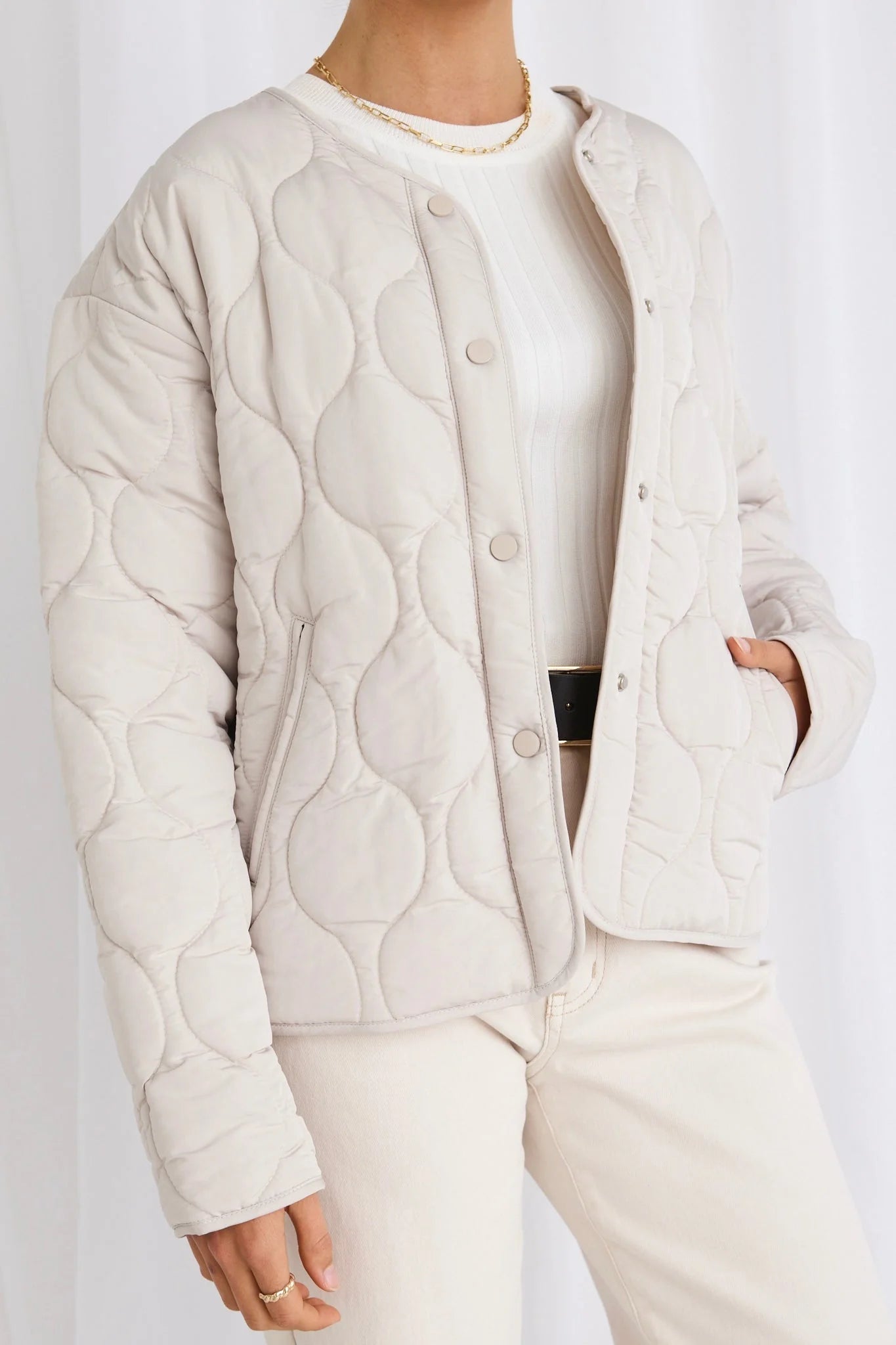 Apex Collarless Puffer - Putty