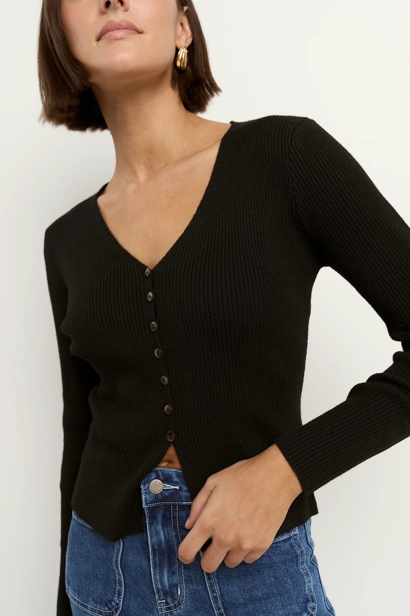 Character Cardigan - Black