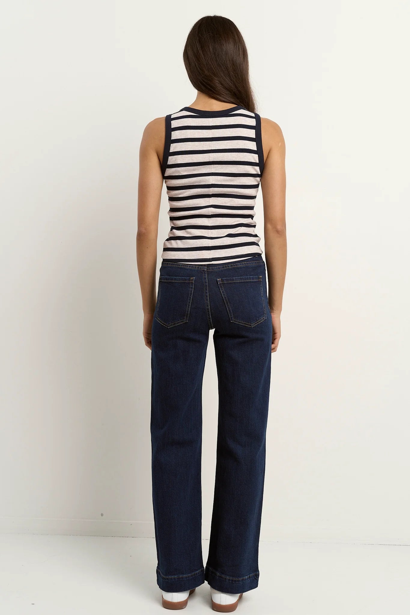 Cobble Stripe Cutaway Tank - White Black Stripe