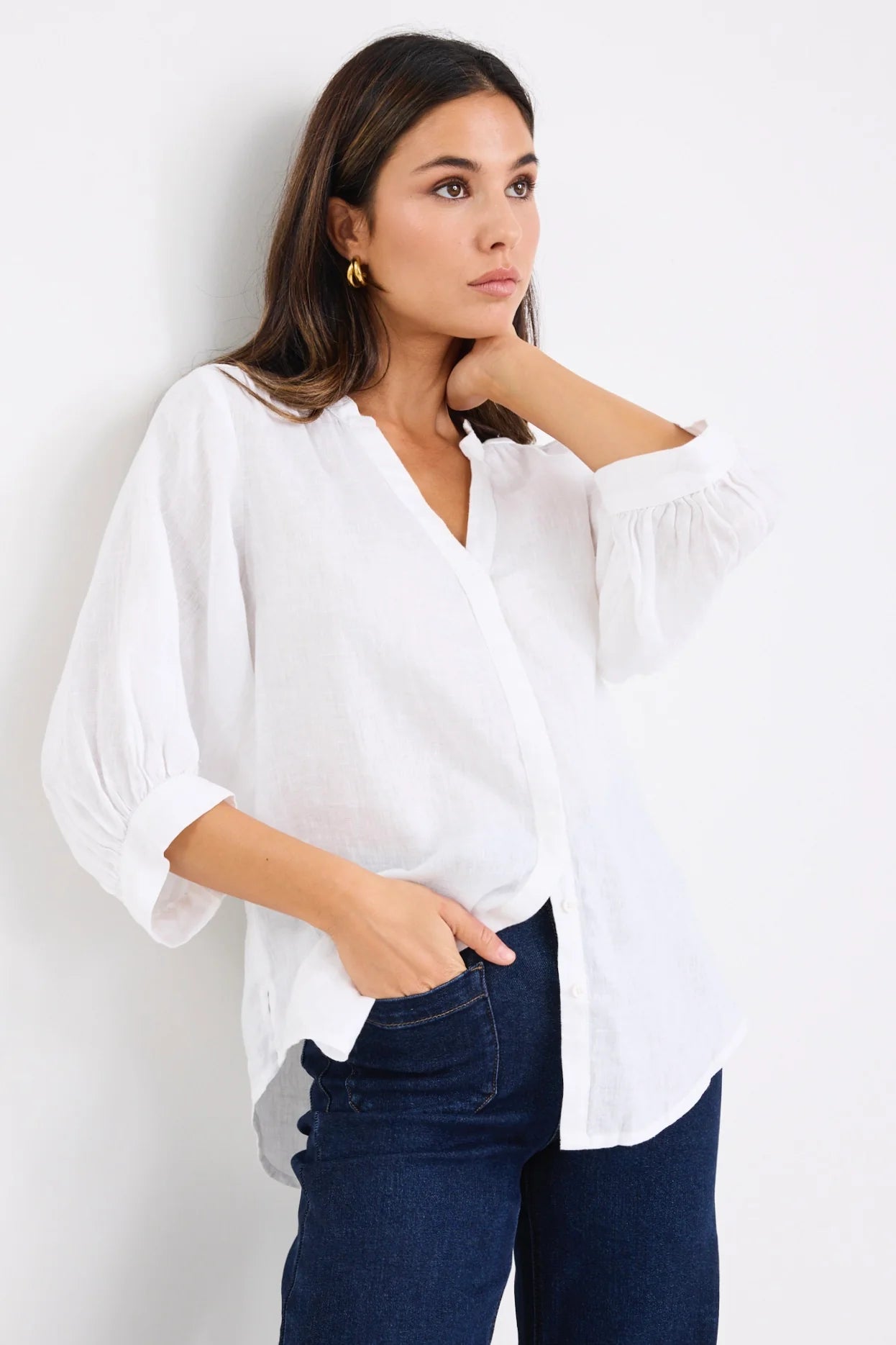Deity Linen Blouse - White