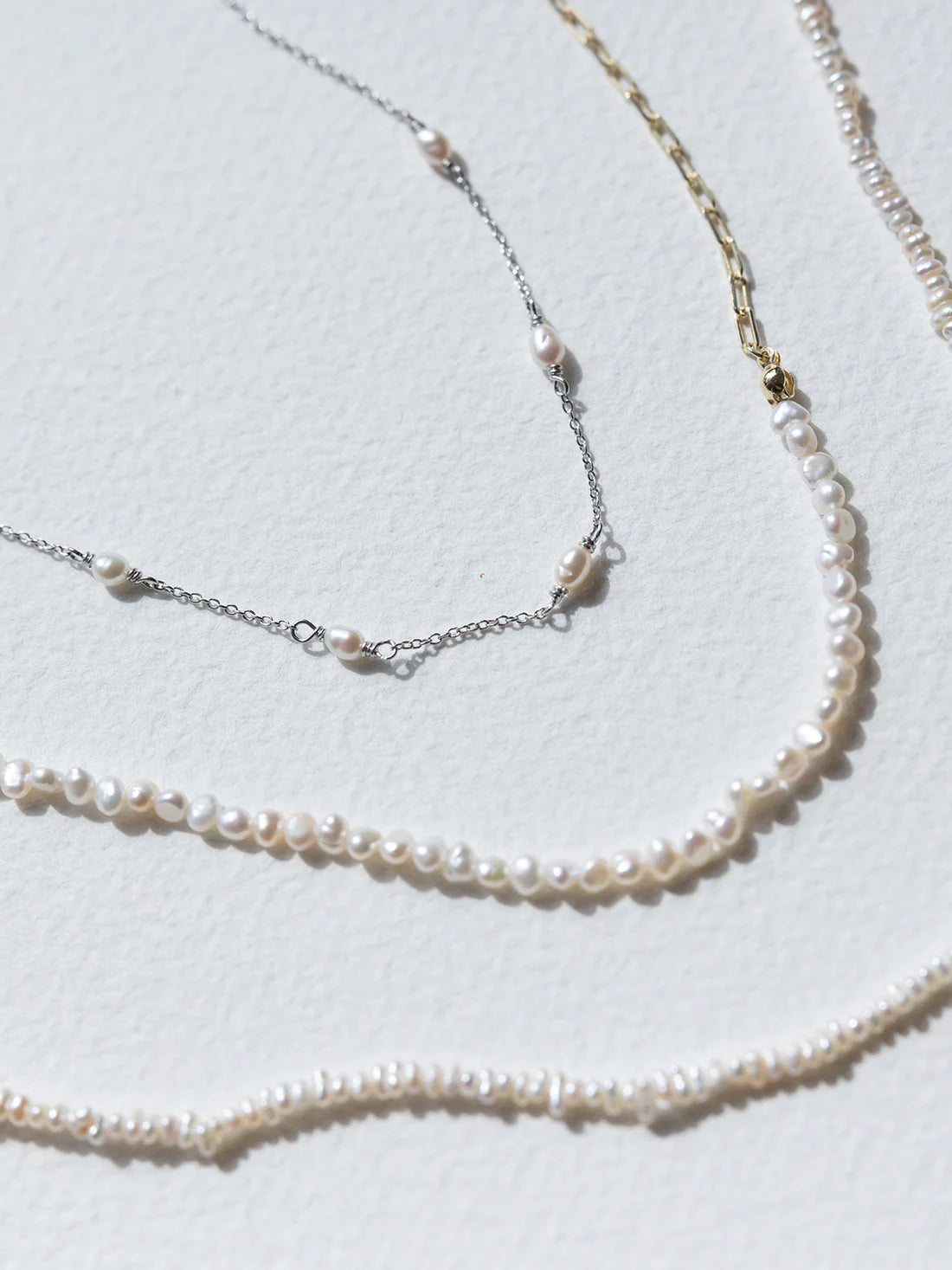 Pops of Pearls Necklace - Gold & Silver