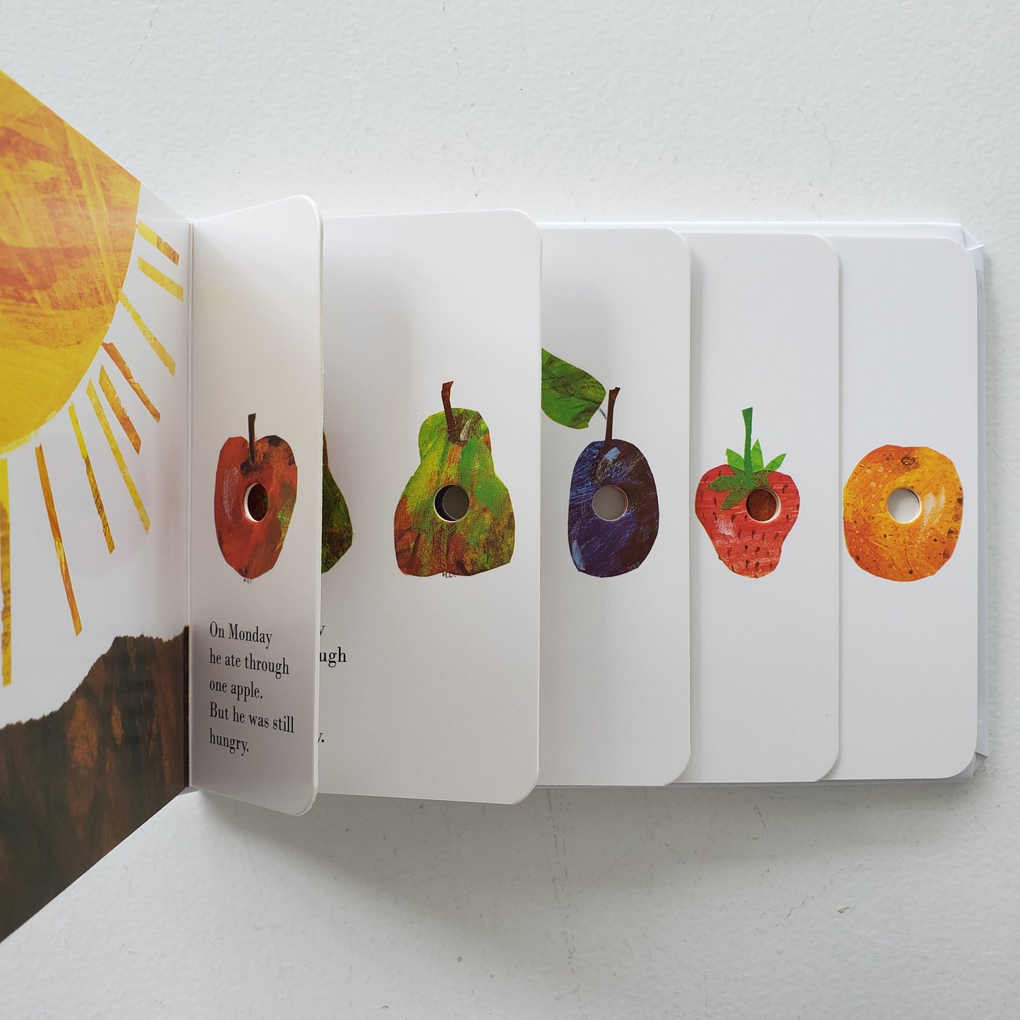 The Very Hungry Caterpillar - Board Book