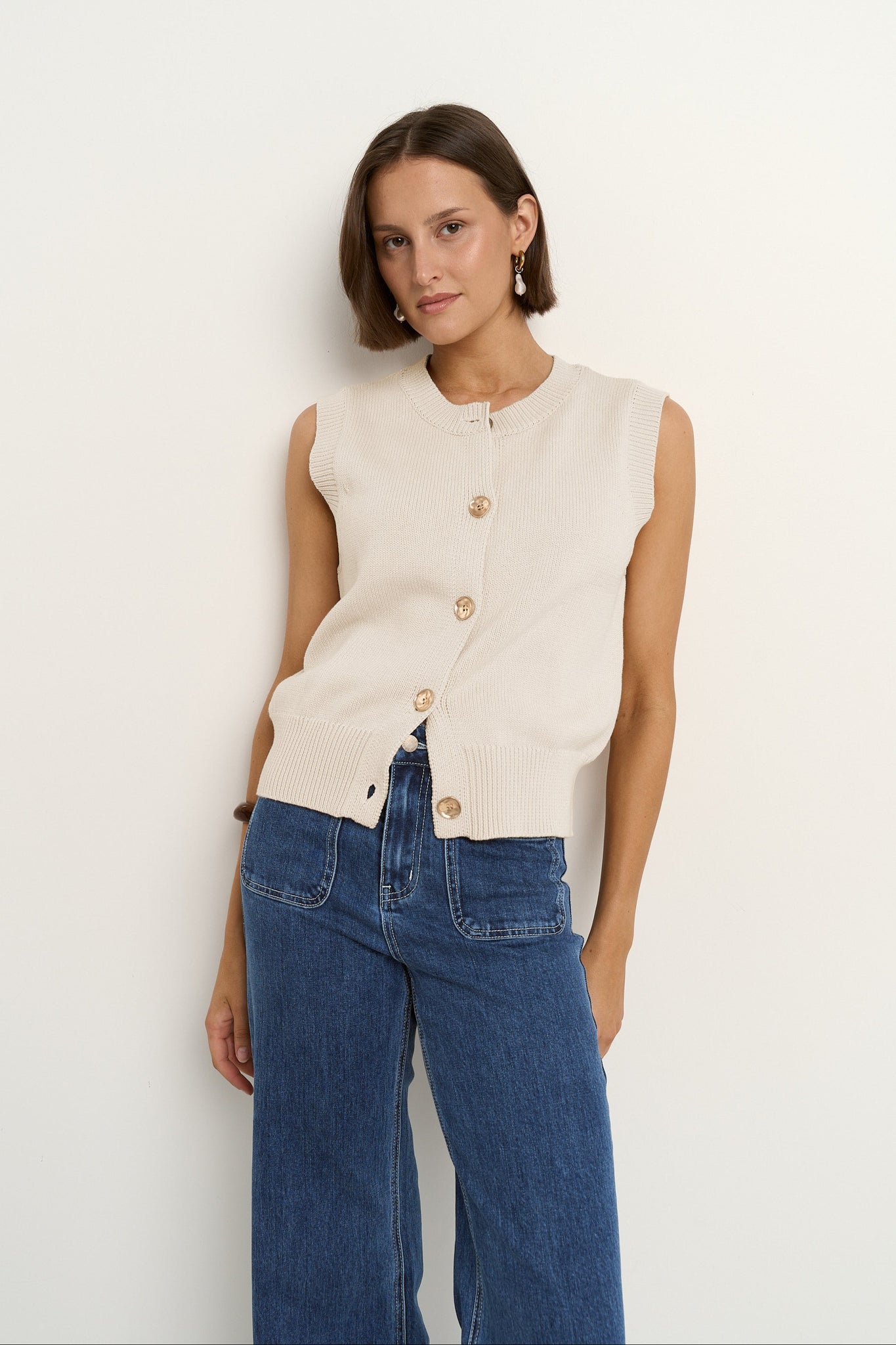 Trait Vest - Ivory Knit