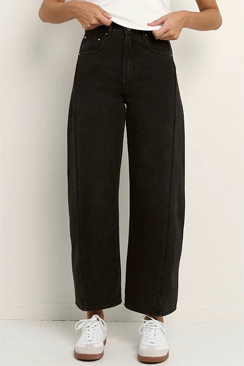 Varsity Forward Seam Barrel Jeans - Black Wash