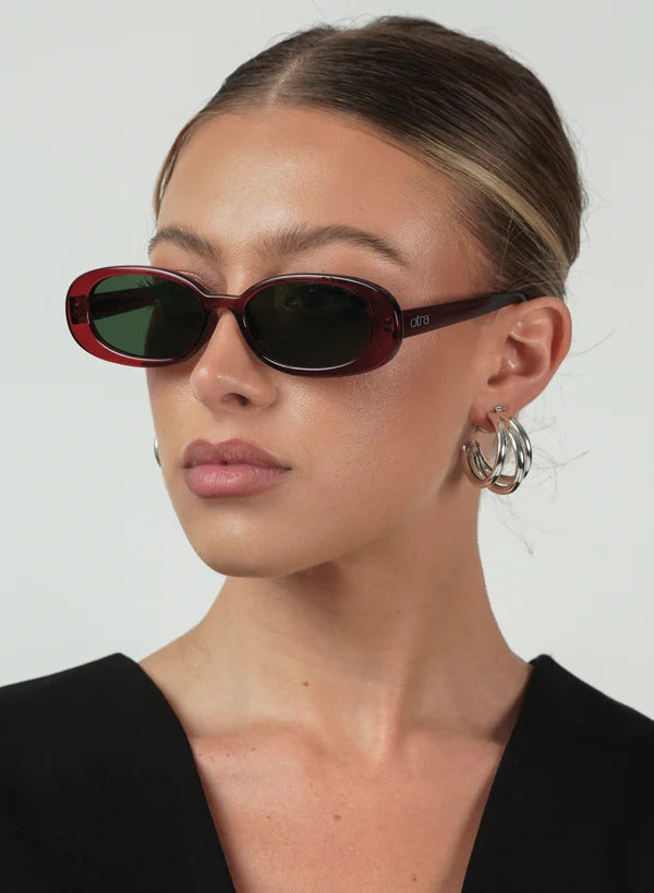 Gina Cherry/Green Sunglasses