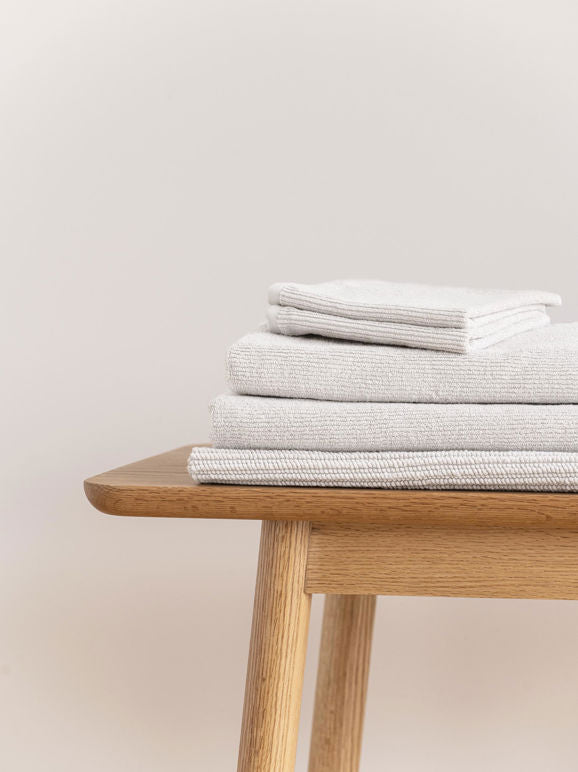 Ribbed Bath Towel - White
