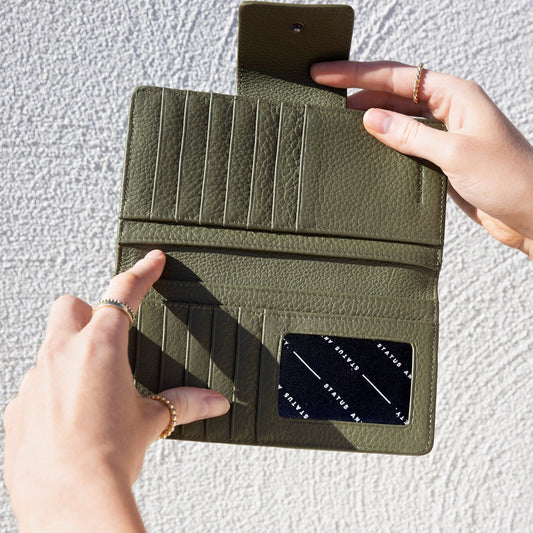 Ruins Wallet + Colours