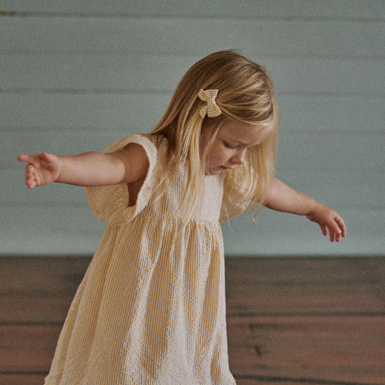 Bow Hair Clip - Golden Stripe