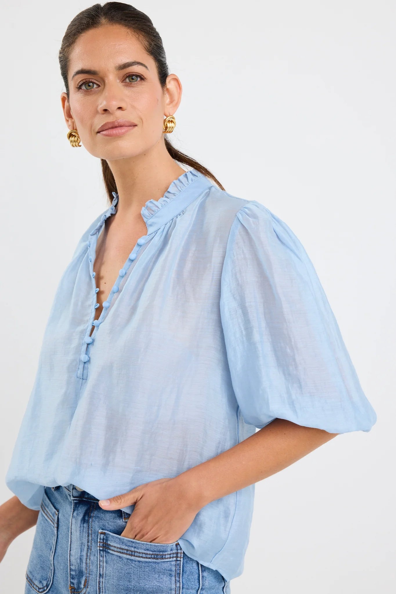Closure Blouse - Pale Blue