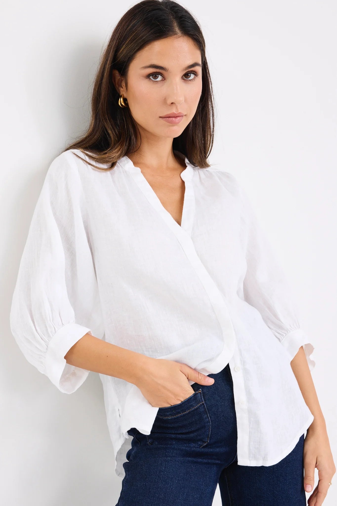 Deity Linen Blouse - White