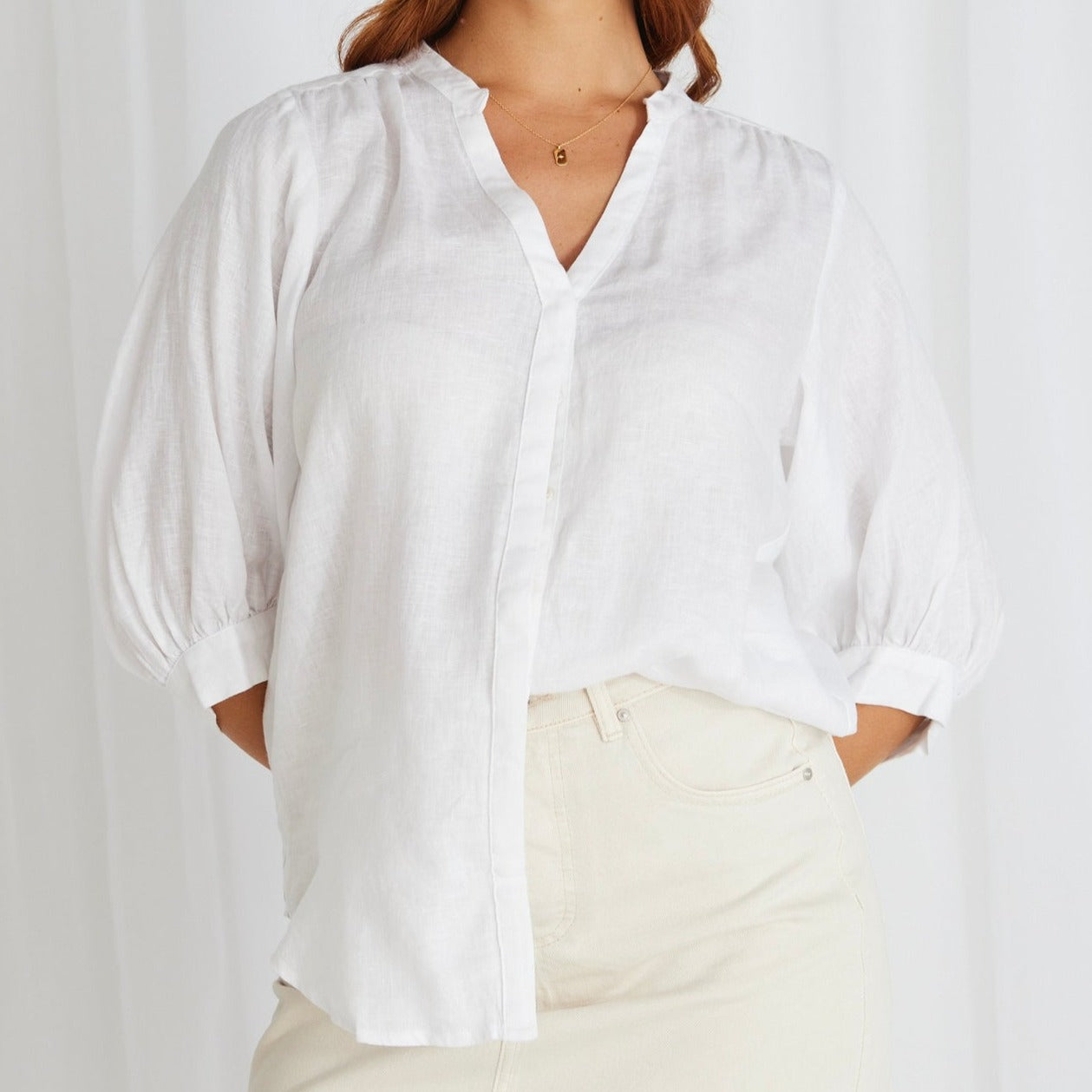 Deity Linen Blouse - White