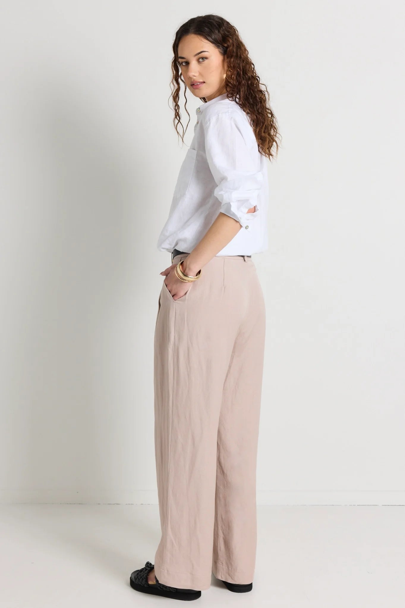 Fjord Mushroom Linen Blend Manstyle Pants