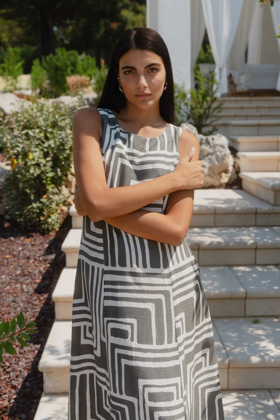 Future Sleeveless Dress - Khaki Maze Print