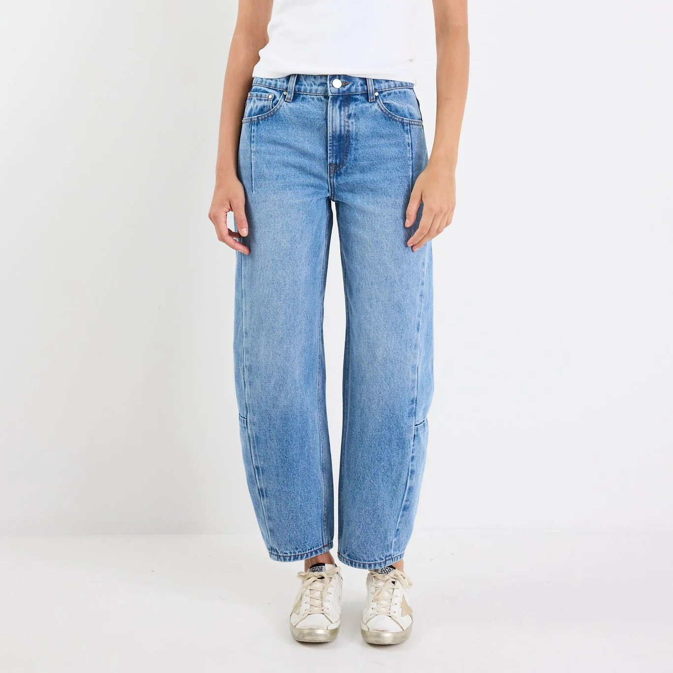 Graduate Barrel Jeans - 90's Blue