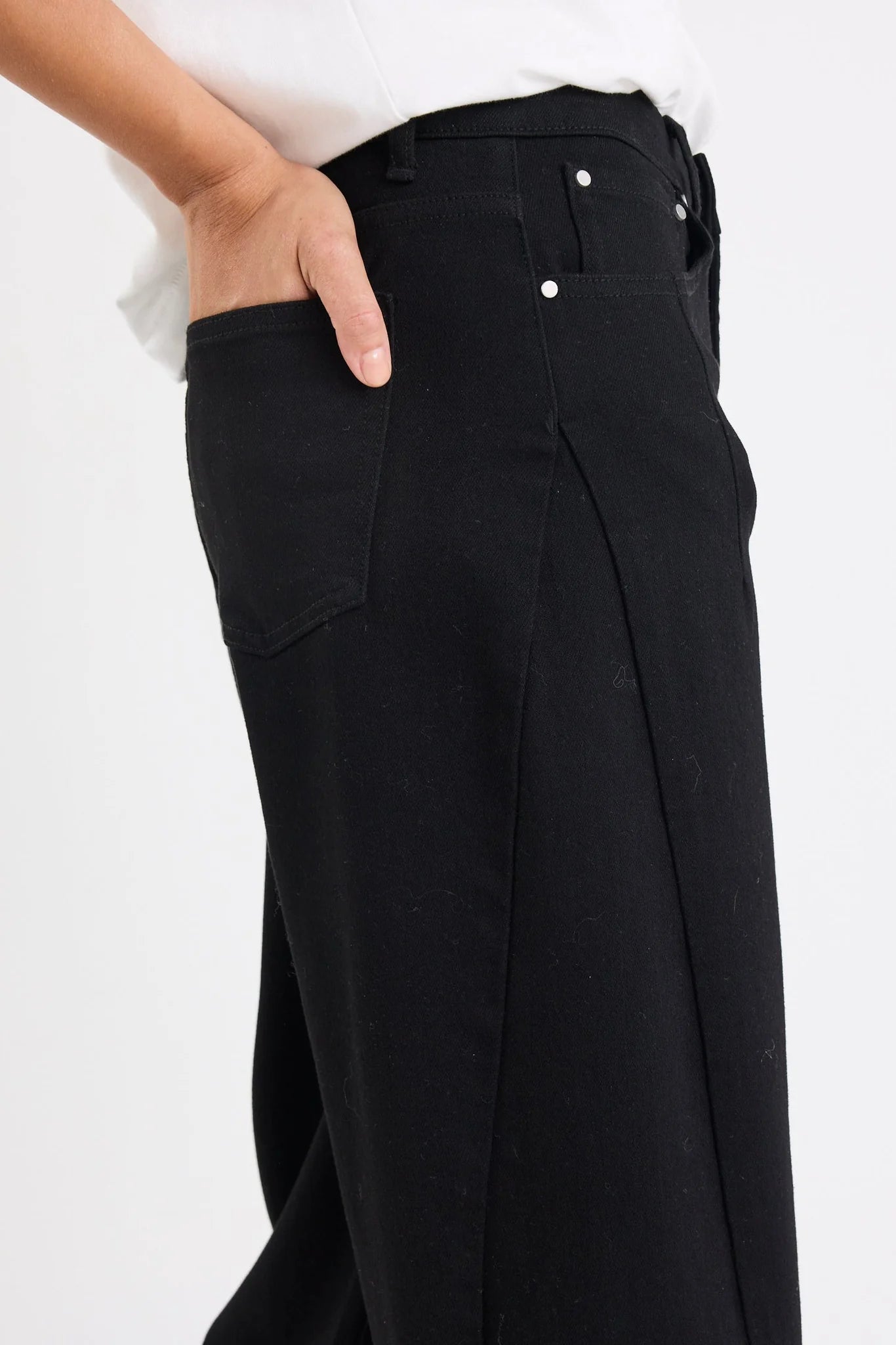Graduate Stretch Barrel Jeans - Black