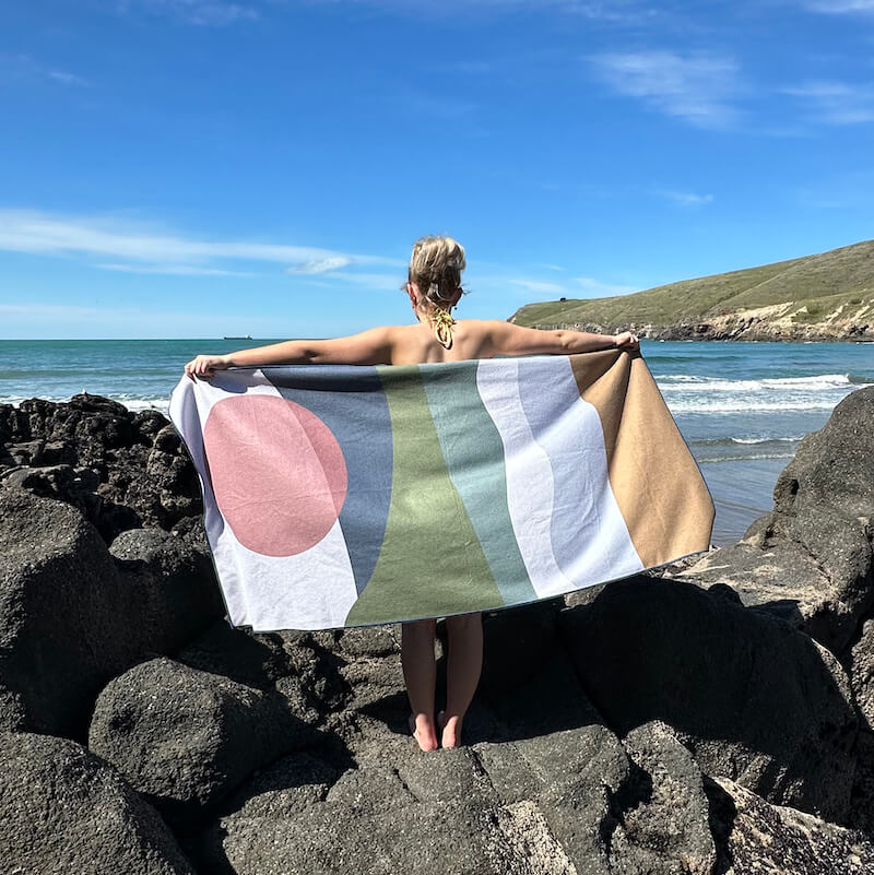 Beach Towel - Sand Free - Honolulu