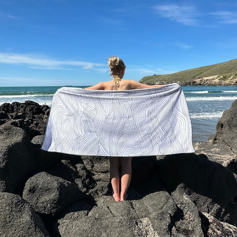 Beach Towel - Sand Free - Honolulu