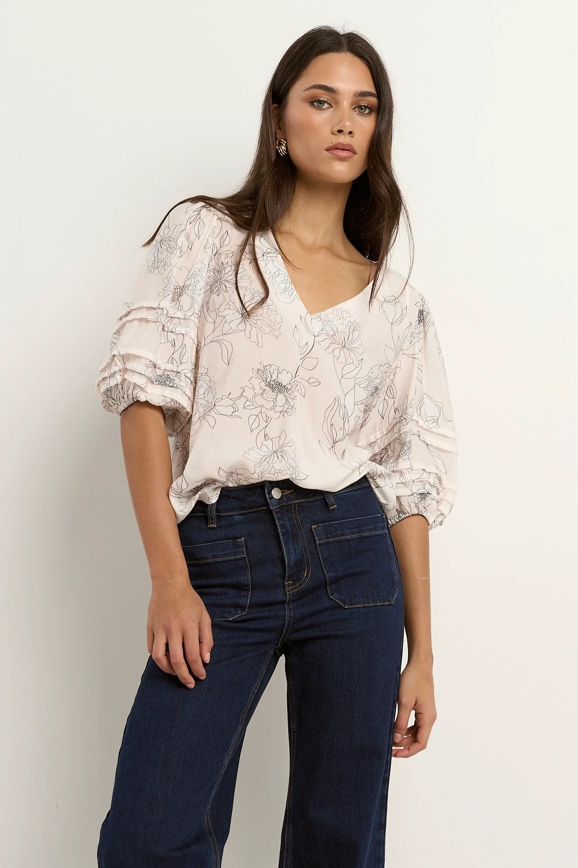 Recall Pleat Sleeve Blouse - Ivory Floral