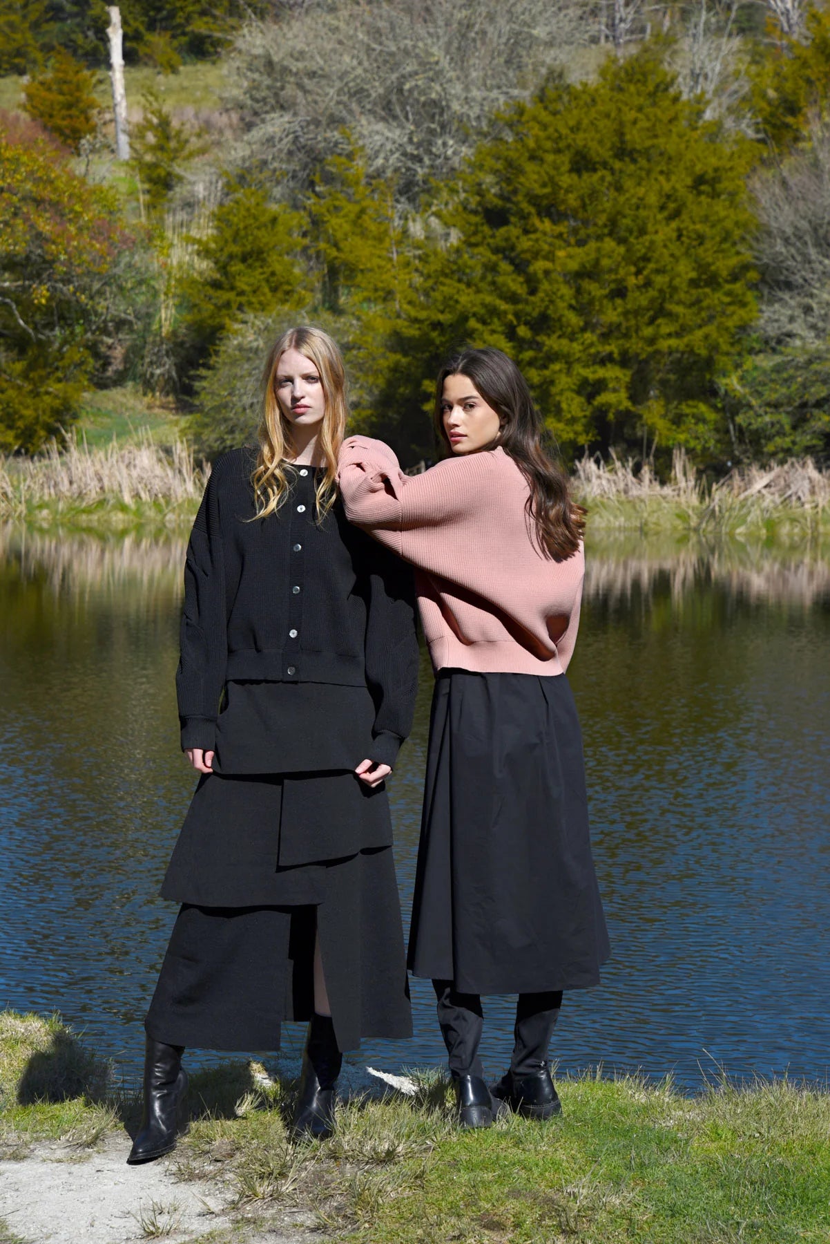 Twist & Shout Cardigan - Pink