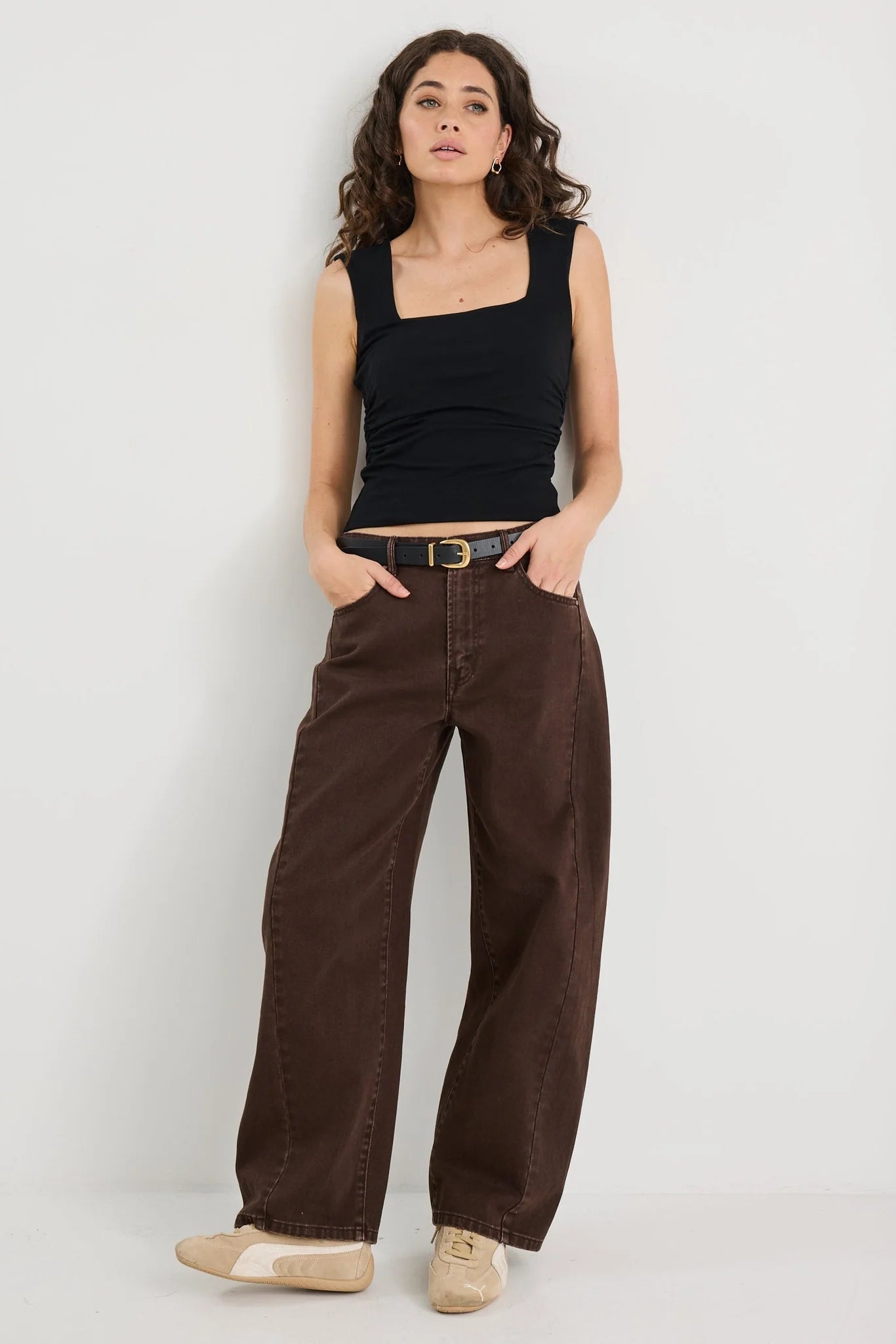 Varsity Barrel Jeans (Forward Seam) - Chocolate
