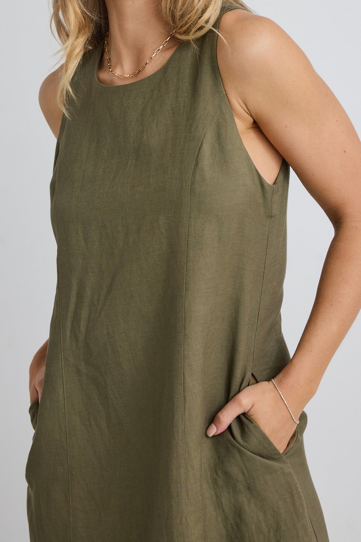Easygoing Linen Blend Sleeveless Crew Neck Midi Dress - Soft Khaki