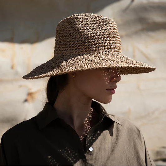 Go Wild Hat - Black & Natural