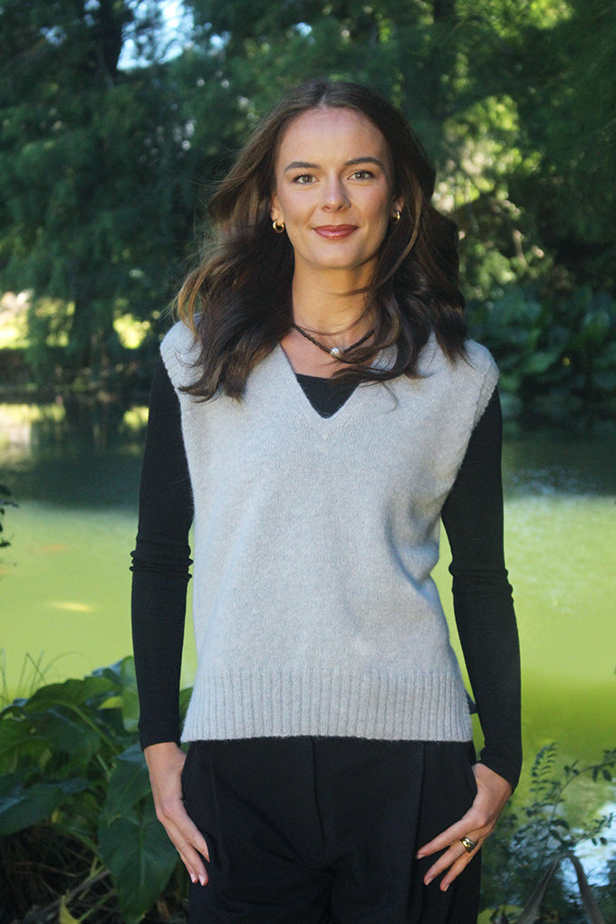 Alpaca Vital Vest - Dove Grey