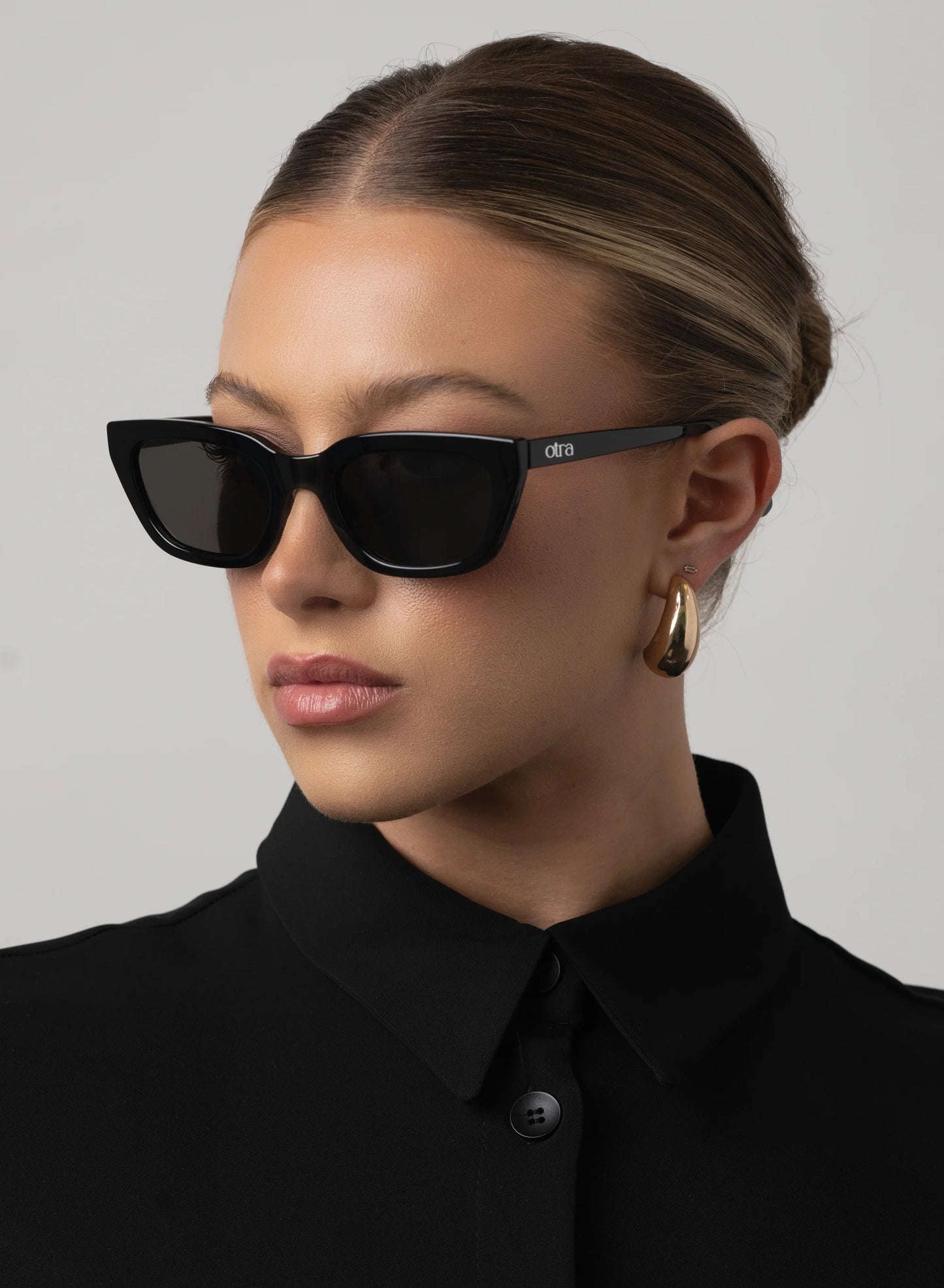 Nove Black/Smoke Sunglasses