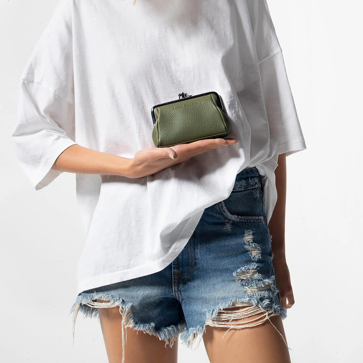 Volatile Purse + Colours