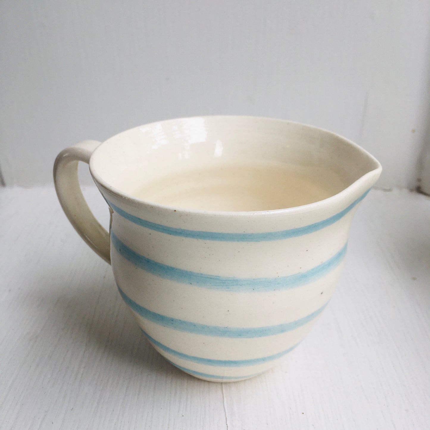 Medium Jug